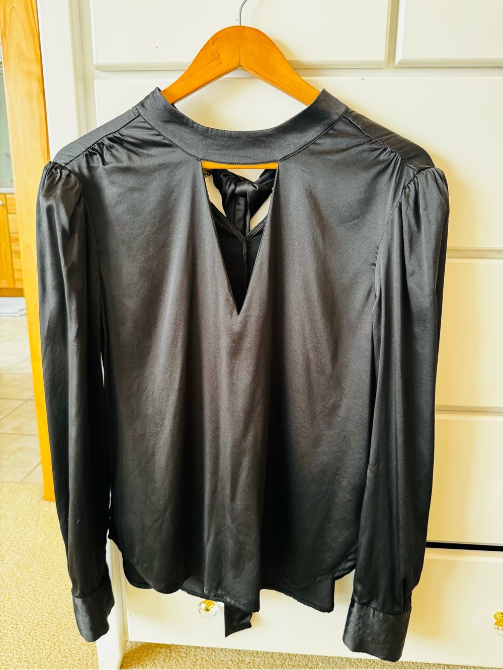 Veronica Beard Black Silk Long-Sleeve Tie-Back Blouse